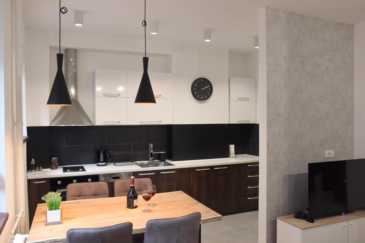 Apartments Belvedere Белград Экстерьер фото